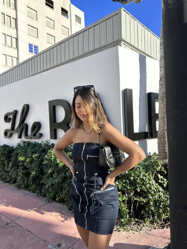 VESTIDO CIERRES